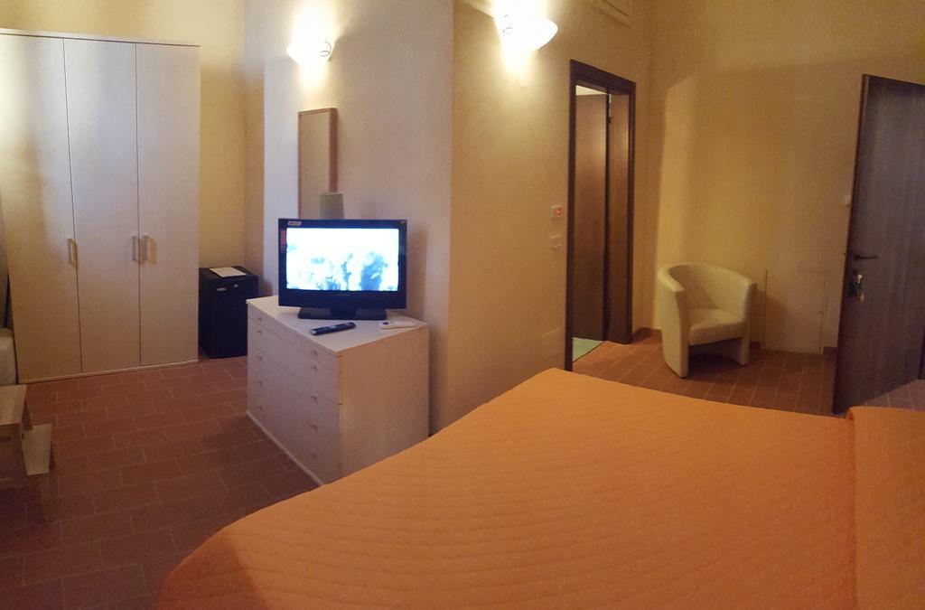 Terre Regionali Toscane อัลเบเรเซ ภายนอก รูปภาพ